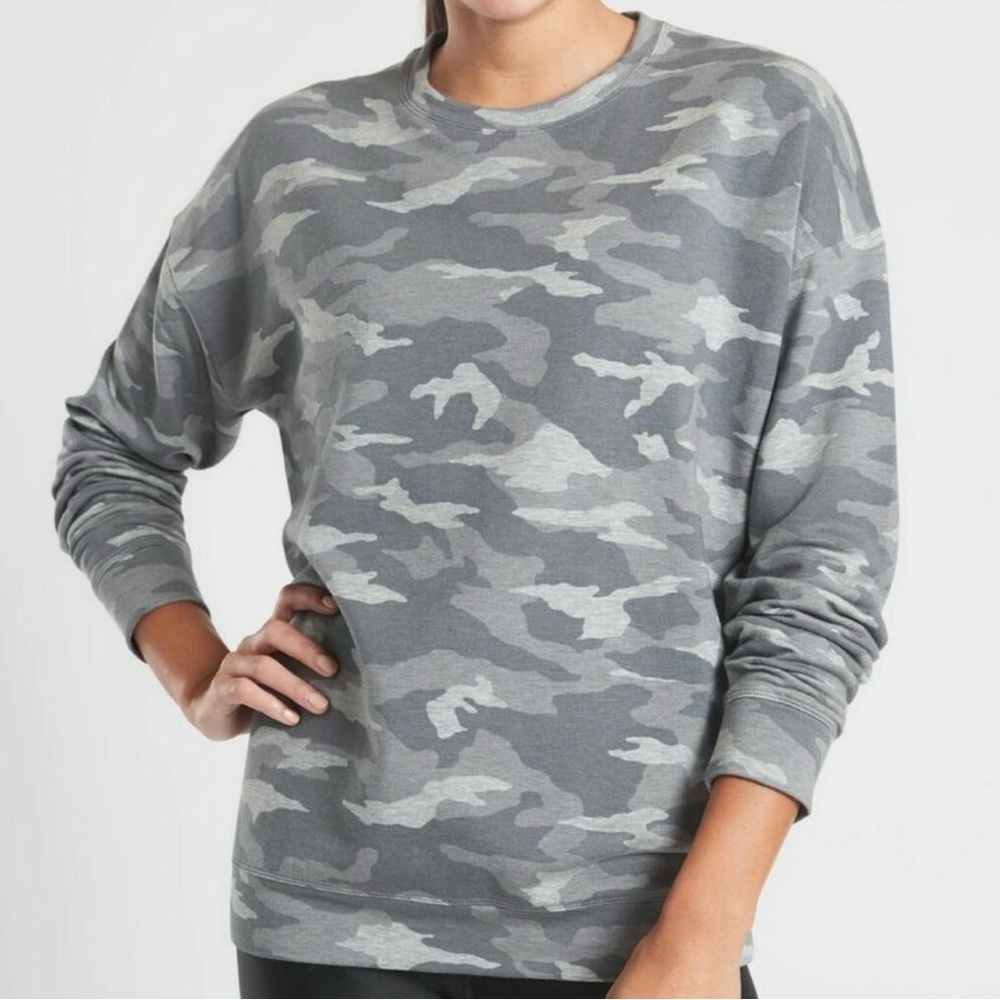 Athleta Studio To Street Pullover Sweatshirt Grey Camo Lux